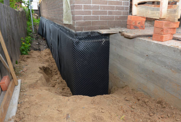 Expert waterproofing evaluation at a Bayou La Batre, AL property